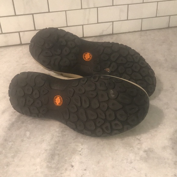 Fiataa Rubber Slip On Shoes Womens 9.5 Beige Waterproof Casual Comfort Festival - Picture 5 of 7